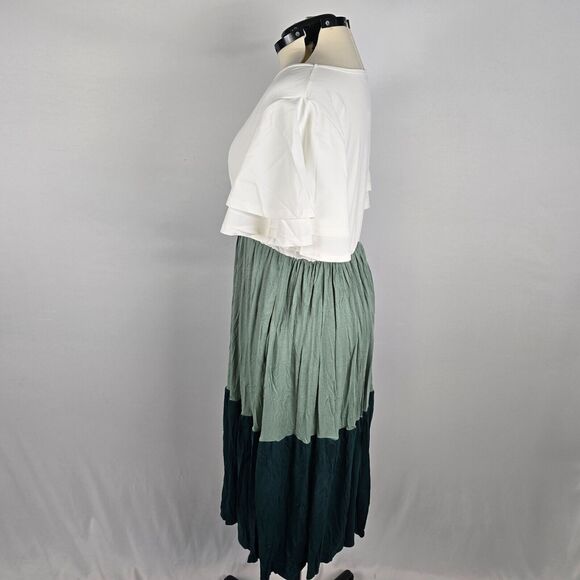 Bloomchic Dress Women's 1X Short Sleeve Contrast White Green Colorblock NWT - Picture 8 of 8